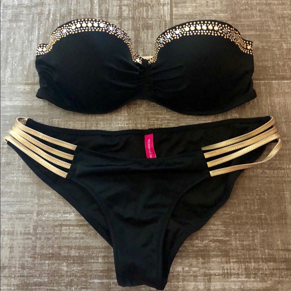 Victoria secret bikini set